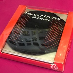 Nib Nike sport armband for iPod nano jogger vintage runner exercise gym workout